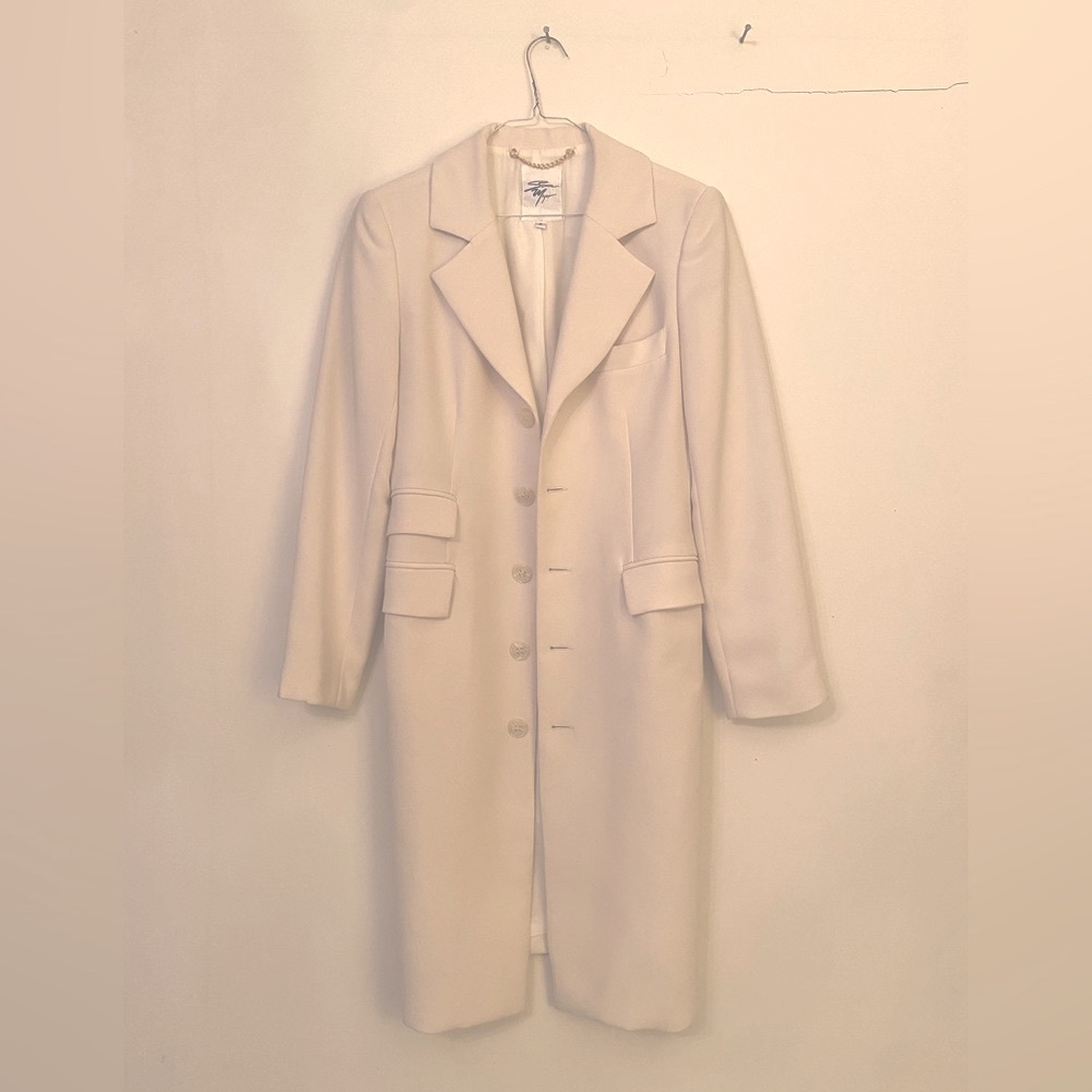 Dress coat - Picture 2 of 9